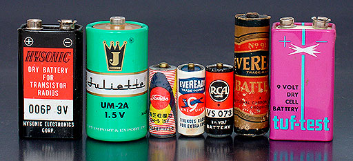 Antique, Collectible Batteries: Hysonic 006P (9V, Hong Kong), Juliette UM-2A C-cell (1.5V, Japan), Toshiba UM-5 N-cell (1.5V, Japan), Eveready 904 N-cell (1.5V, USA), RCA VS 073 N-cell (1.5V, USA), Eveready 915 (1.5V, USA, marked 'For best results put in service before 1942'), Tuf-Test (9V, Japan). From 'Collecting Batteries' at the web's largest private collection of antiques & collectibles: https://www.ericwrobbel.com/collections/batteries.htm