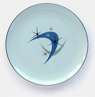 Vintage mid-century modern Ballerina Mist plate says underneath: Universal, Oven-Proof, Union Made in U.S.A. It's 10 inches in diameter. From 'On the Table' at the web's largest private collection of antiques & collectibles: https://www.ericwrobbel.com/collections/table-1.htm
